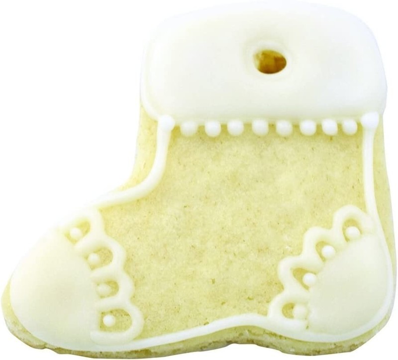 R &M Christmas Cookie Cutters Set - Gift Boxed set of 6 gallery