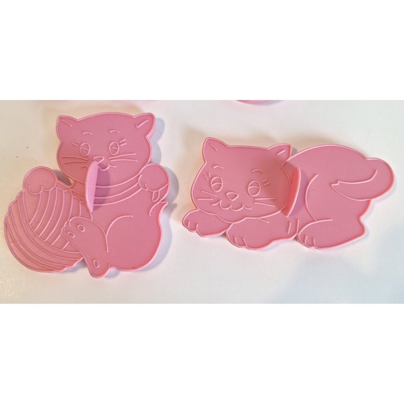 Vintage 1990 Wilton Pink Cat Cookie Cutter Set of 4 Kitty Yarn Scratching Post gallery