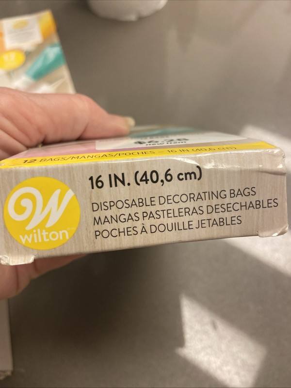 Wilton Disposable 16" Decorating Bags 12 Count Each Lot of 8 gallery