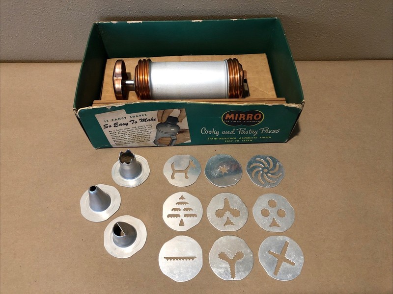 Vintage Mirro Cookie Pastry Press with 3 Tips 9 Discs Spritz Cookies Aluminum gallery
