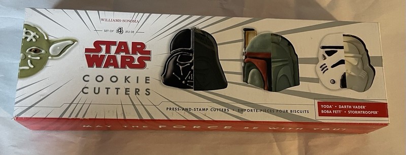 Williams-Sonoma STAR WARS Cookie Cutters Set of 4 YODA VADER BOBA STORMTROOPER