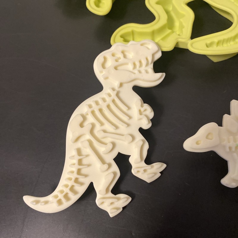 Fred Dinosaur Cookie Cutter Stampers Cake Biscuit Chocolate Cake Baking Molds gallery