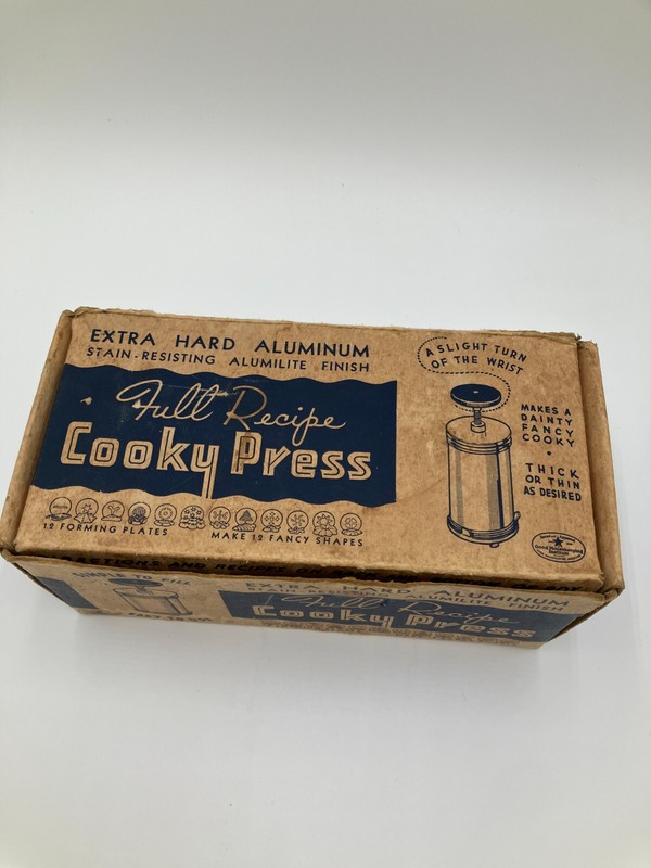 Vintage Hard Aluminum Cooky Press With 12 Discs Full Recipes on box Cookie Press gallery