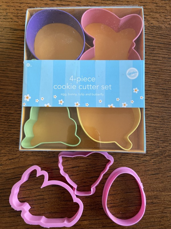 Wilton Easter Cookie Cutter Set 4 Spring Tulip Butterfly Egg Bunny + BONUS New!