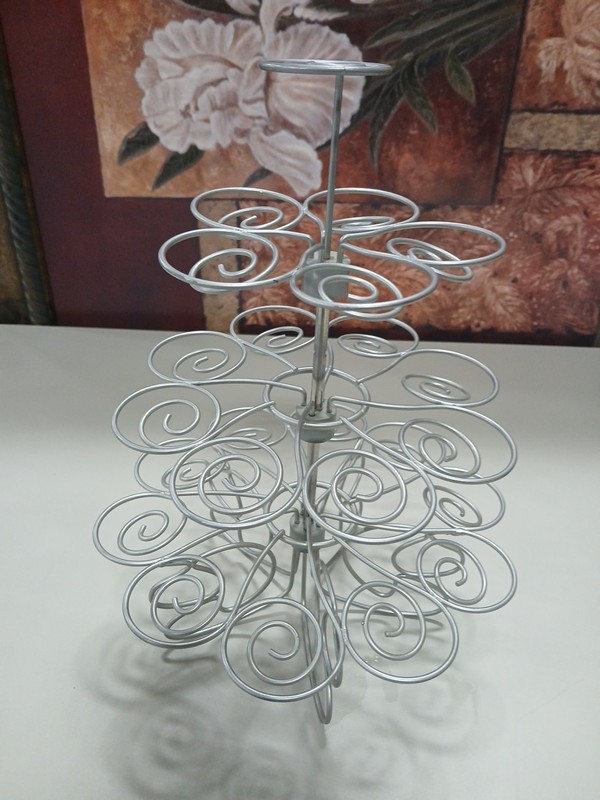 Wilton CUP CAKES N MORE STAND/HOLDER in original box