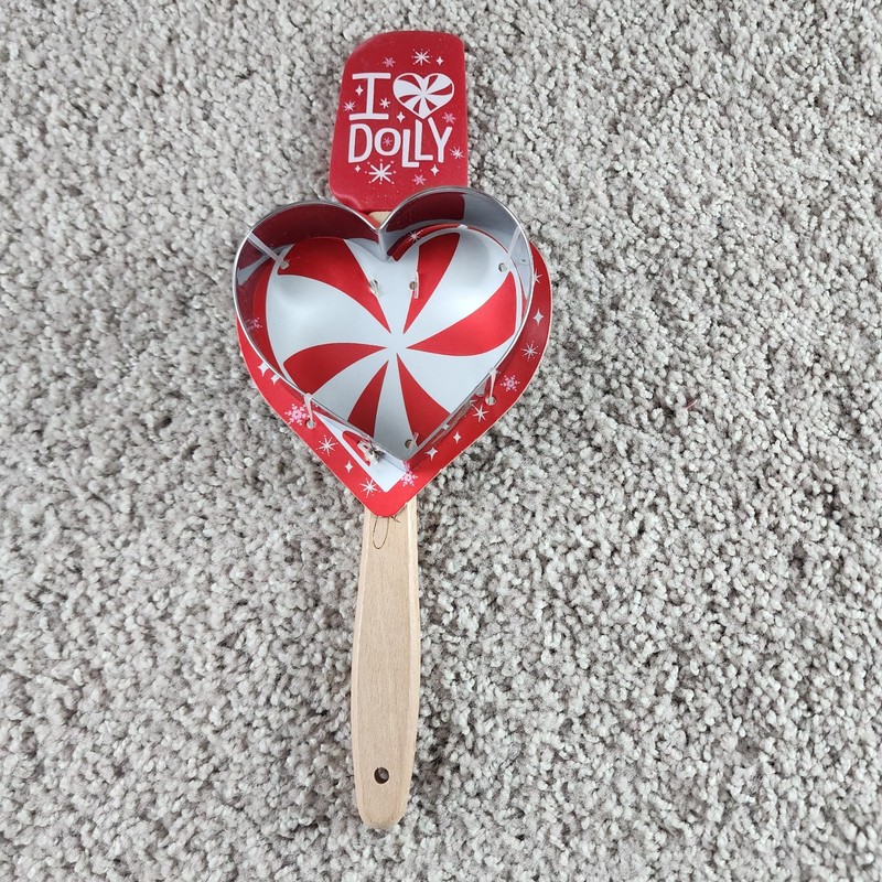 NEW Dolly Parton Dg Christmas Silicone Spatula Cookie Cutter Heart I Love Dolly