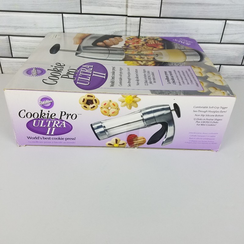 Wilton Cookie Pro Ultra II Complete in Box 19 Discs Worlds Best Cookie Press gallery