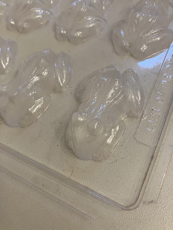 Life Of The Party - A126 - 3" Frog Chocolate Candy Mold Harry Potter Theme Used gallery