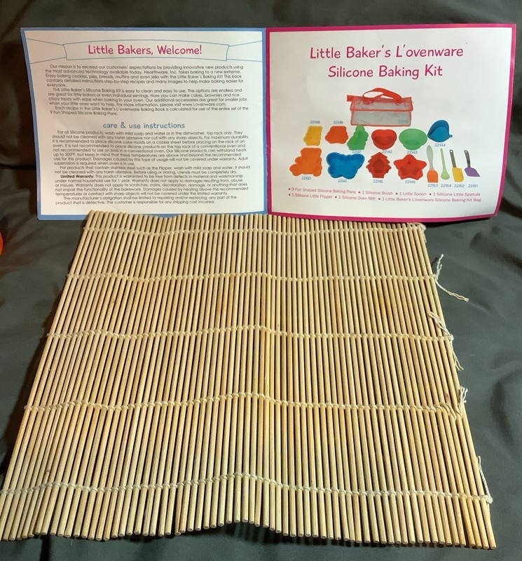 Kids Silicone Baking Set With Little Bakers Baking Book Very Clean! gallery