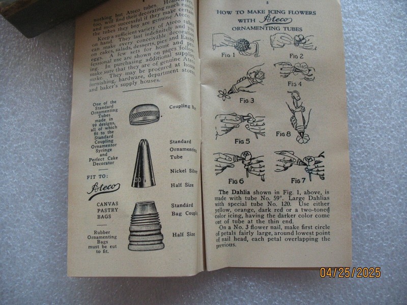 VINTAGE ATECO CAKE ORNAMENTOR NO. 334C WITH ORIGINAL BOX, INSTRUCTIONS gallery