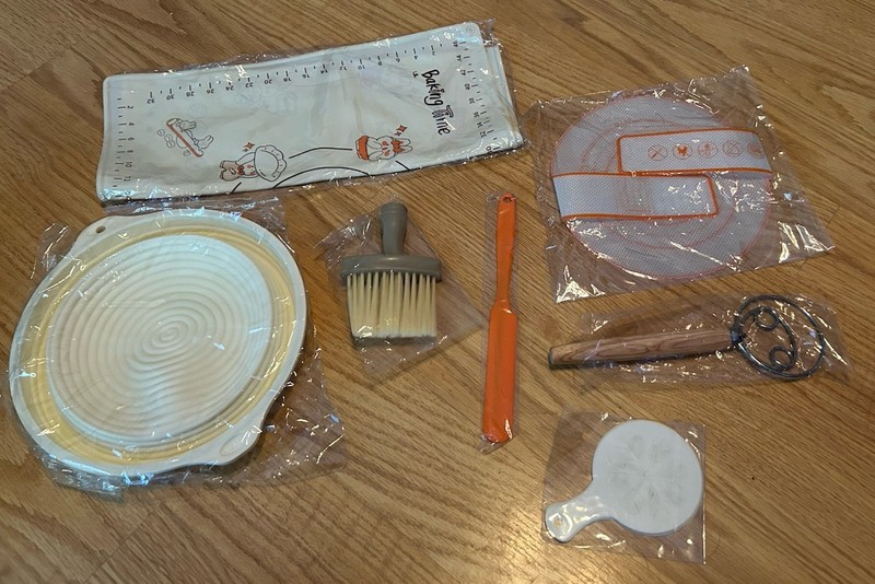 Baking Sourdough Bread Making Set Kit 9 Pieces New Mat Flour Coil Brush Spatula