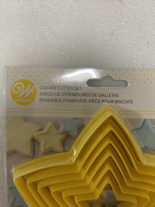 Wilton Nesting Star Cookie Cutter Set LOT OF 2 (12 Cutters Total) gallery