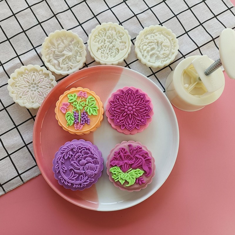 200g Plastic Mooncake Moulds Grape Tulip Shaped 3D DIY Mooncake Stamps Moulds gallery
