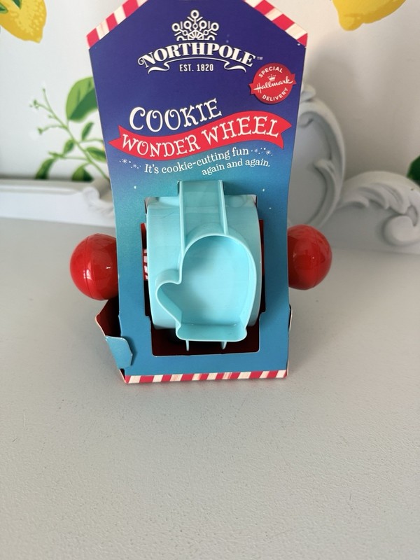 Northpole Wonder Wheel Christmas Cookie Cutter Holidays Hallmark