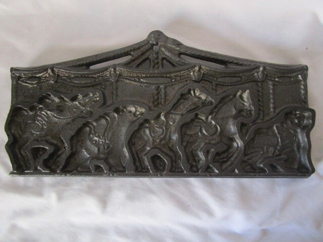 John Wright - Cast Iron - Carousel Circus Animals - Double Sided - Cookie Mold gallery
