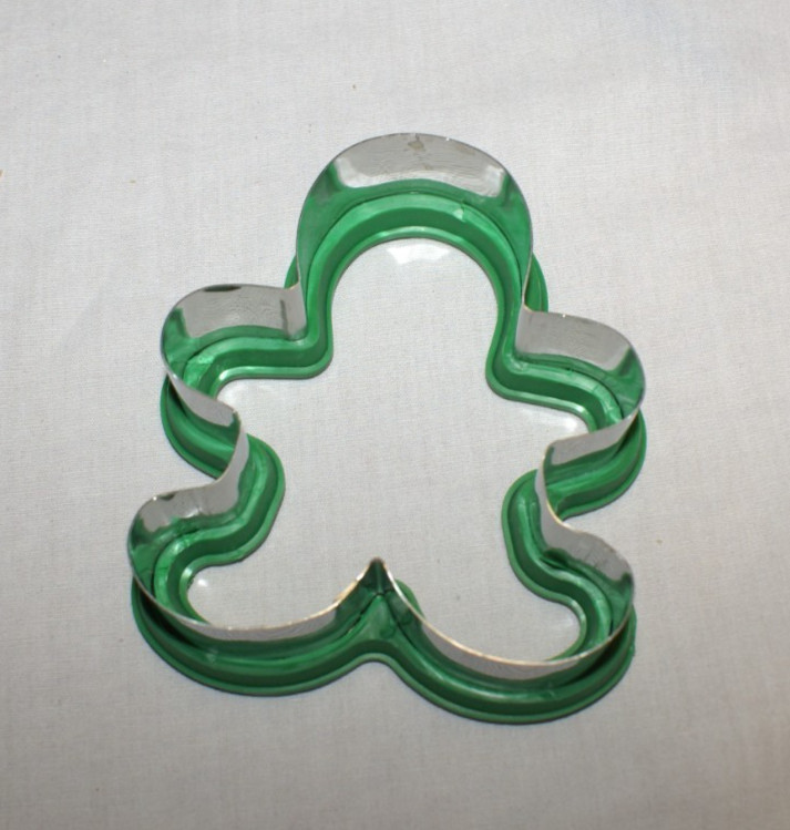 VTG Wilton Gingerbread Man Boy Cookie Cutter Comfort Grip Green 4.5" gallery