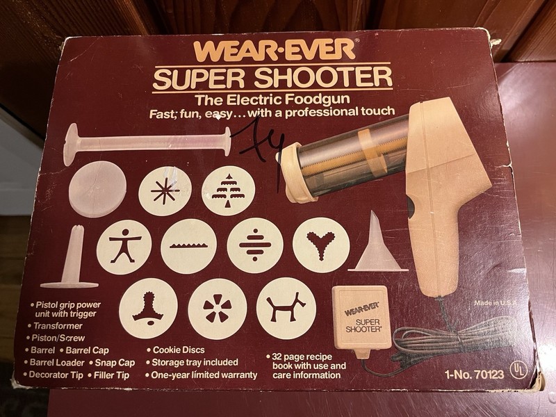 VTG Wear Ever Super Shooter Electric Cookie Press 70123 WORKS SEE VIDEO gallery