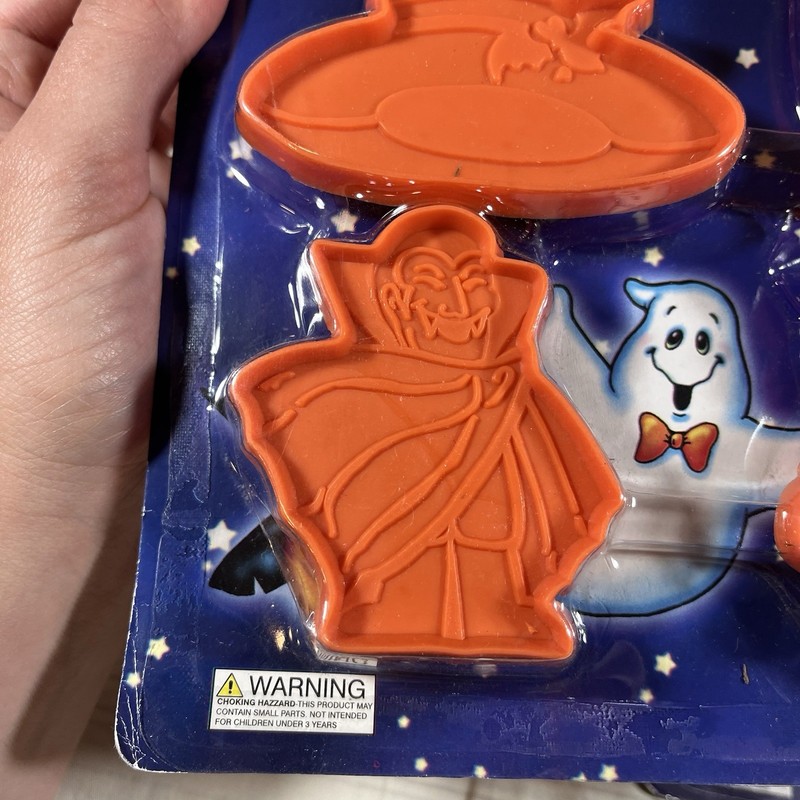 Lot 4 Vintage Halloween Witch Hat Skull Ghost Dracula Cat Cookie Cutters New A2 gallery