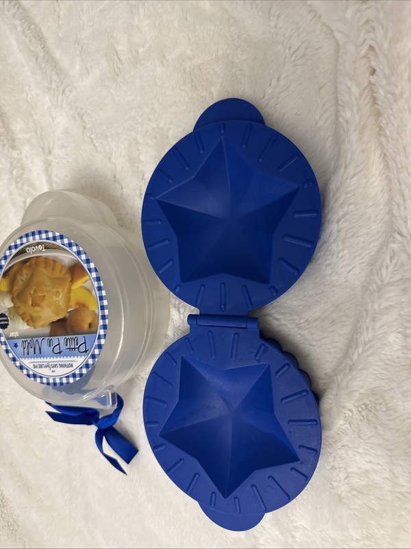 Revolt Brand Petite Pie Mold gallery