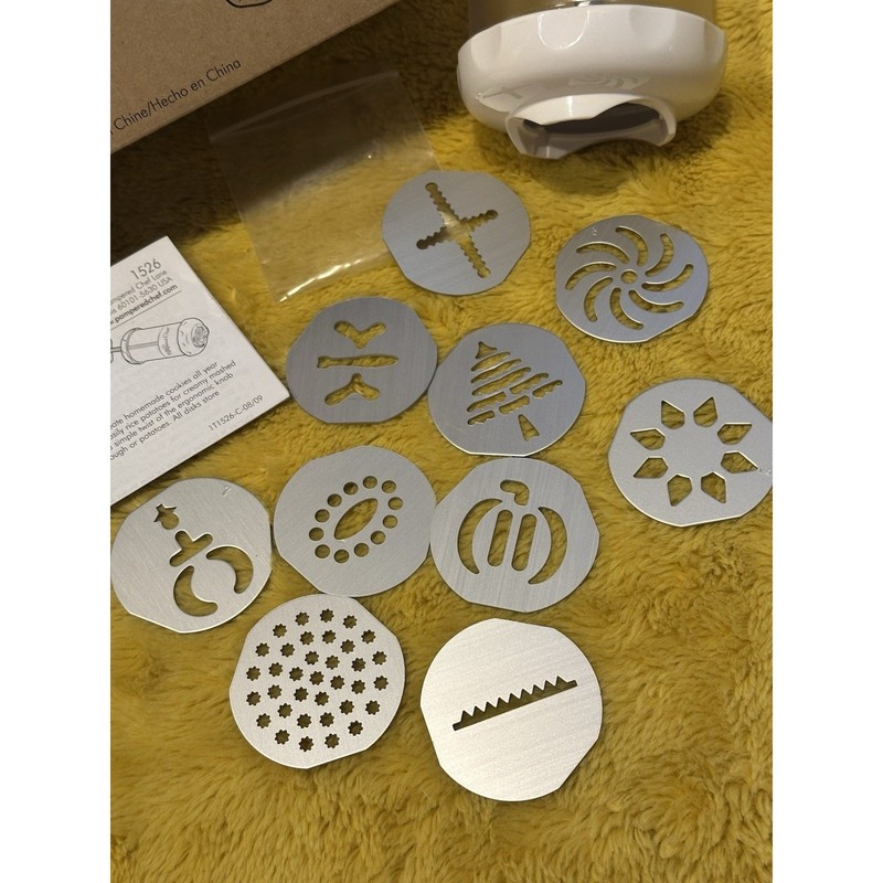 Pampered Chef 1526 Cookie Press Screws To Disperse Dough multiple 10 Disc w/ Box gallery
