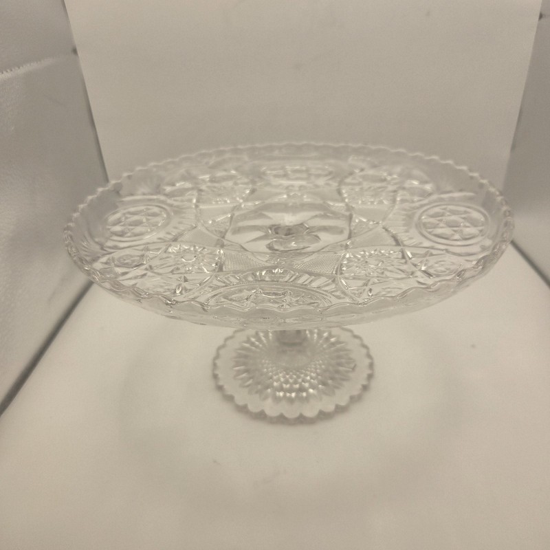 Tarentum Glass Nearcut Star in Bullseye Cake Stand