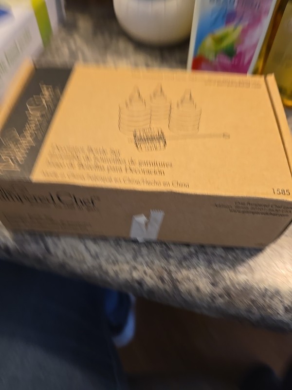 The Pampered Chef Decorator Bottle Set 1585 Decorator Tips