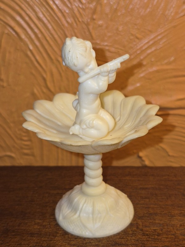 Vintage Wilton Chicago Angel In Fountian Cake Topper 1971 Made In Hong Kong