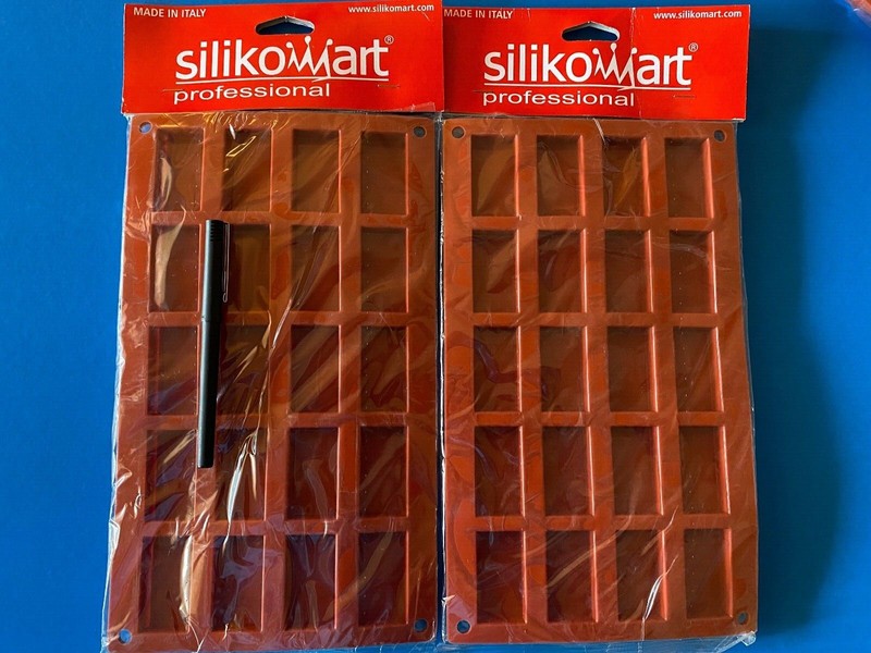New~2 Silikomart Siliconflex Mini-Finanziere Molds~ship free