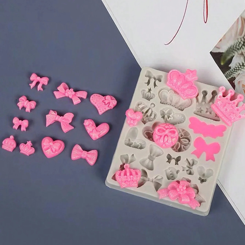 1/2Pcs Crown Bowknot Shape Cake Silicone Mold Chocolate Pastry Candy Decoration gallery