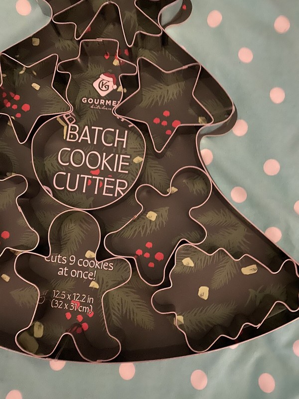 Gourmet Kitchen Batch Cookie Cutter 9 Designs SS New gallery