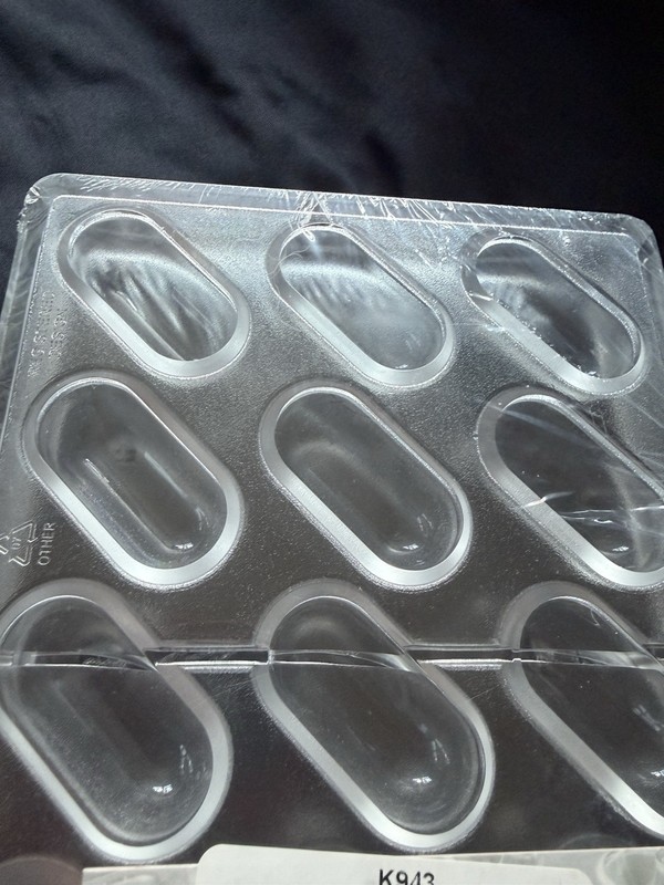 Pavoni Bonbons Antonio Bachour K943 Pill chocolate mold. gallery