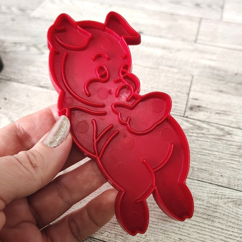 Vintage Pig Cookie Cutter – Red Plastic 5″ Animal Shape Baking Tool Retro