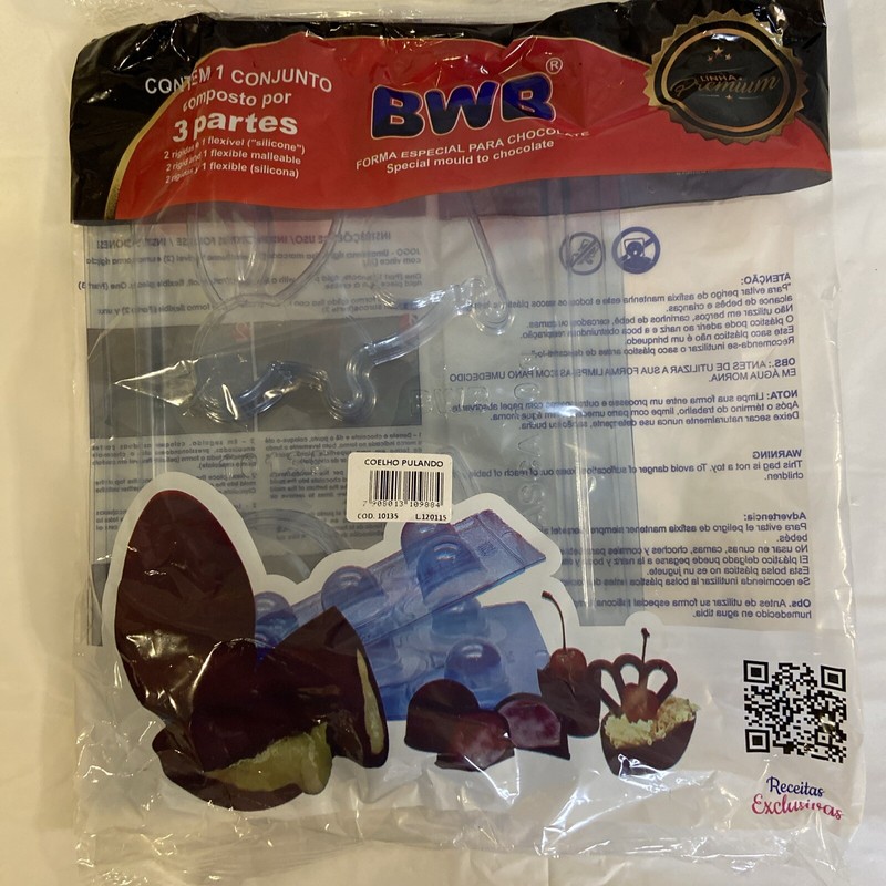 NEW Chocolate Mold Three Piece BWB Molds Rabbit Bunny Hollow Mold