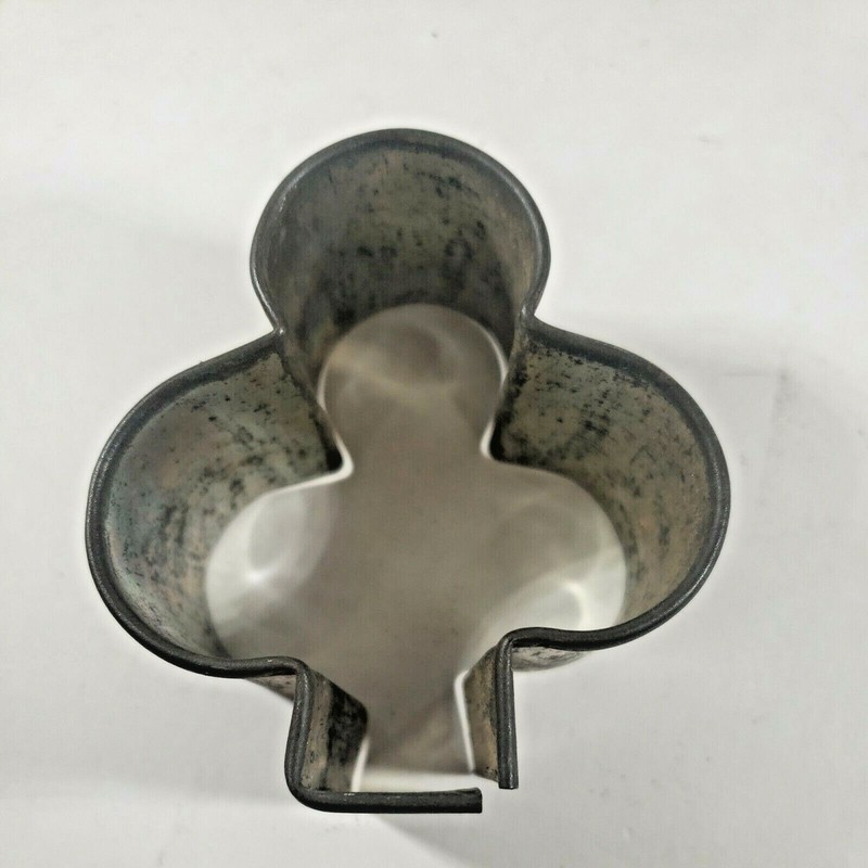 Vintage Tin Cookie Cutters Clover Stars Moon Spade Set of 5 gallery