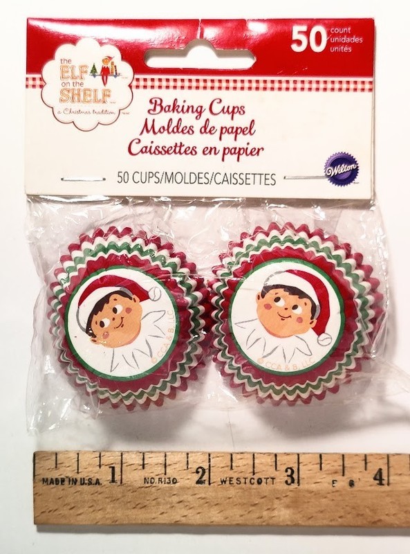 Elf on the Shelf Mini Baking Cups Wilton 50ct Rare Retired 2014 New Sealed gallery