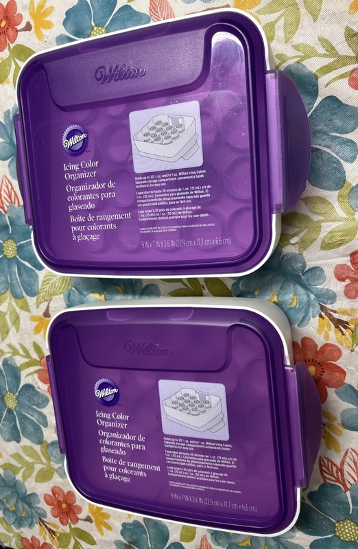 2 Wilton Icing Color Organizer Box Holds 20 Icing Color Jars ½ oz or 1 oz Purple