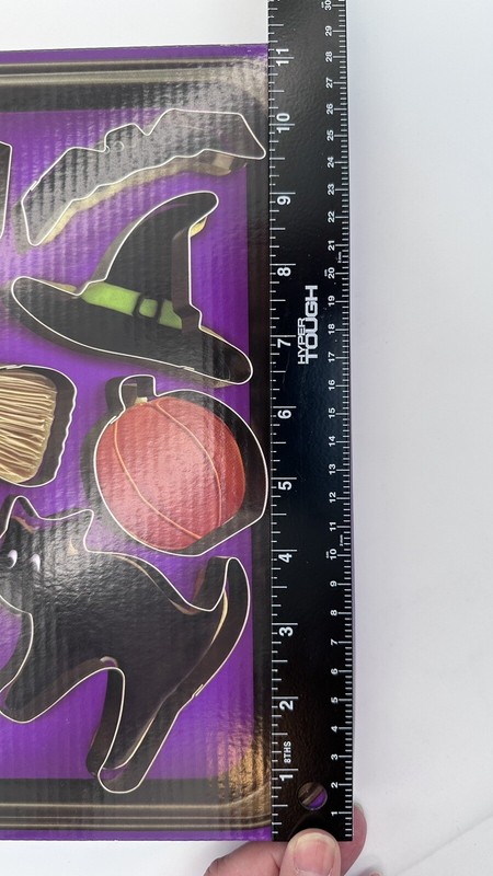 HANDSTAND KITCHEN Trick Or Treat Halloween Deluxe Cookie Decorating Set 30Pieces gallery