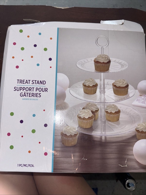 Treat Stand 3 Tier