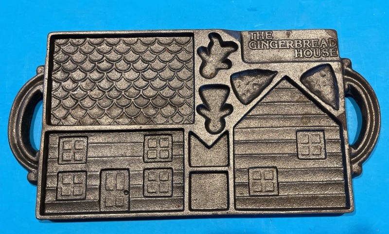 John Wright Cast Iron Gingerbread House Mold 1985