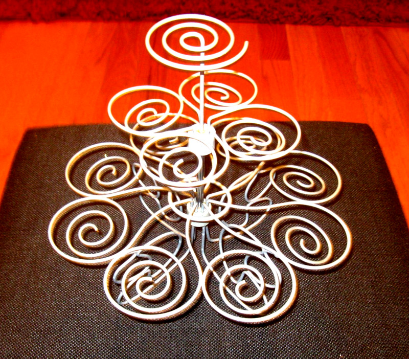 Wilton Cupcakes 'n More Desert/Cupcake Stand - Coated Metal Wire - Holds 13 - gallery