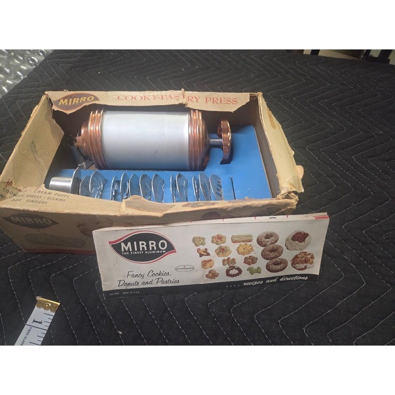 Vintage Mirro Aluminum Cooky-Pastry Press Copper Tone Accents with Box & Manual