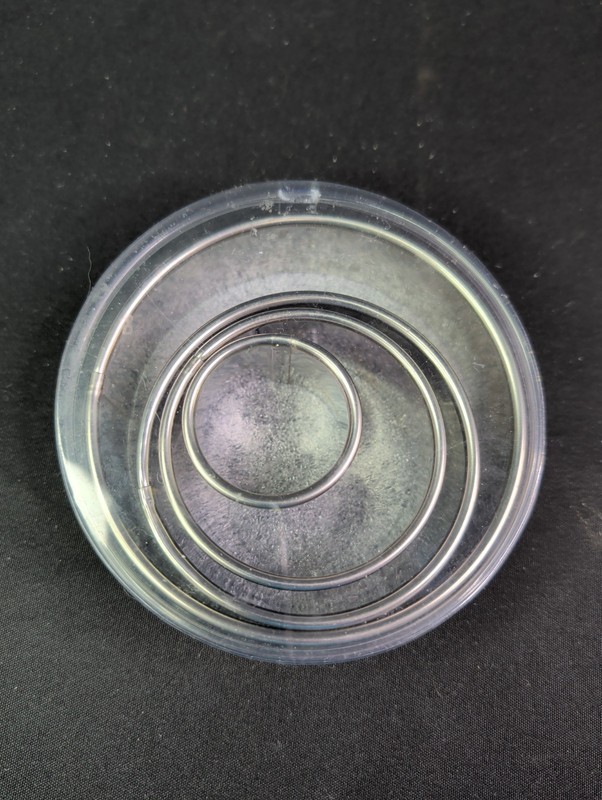 Pampered Chef Pie Dough Cutters #1709 Set Of 4 1 1/2-4″ Stainless