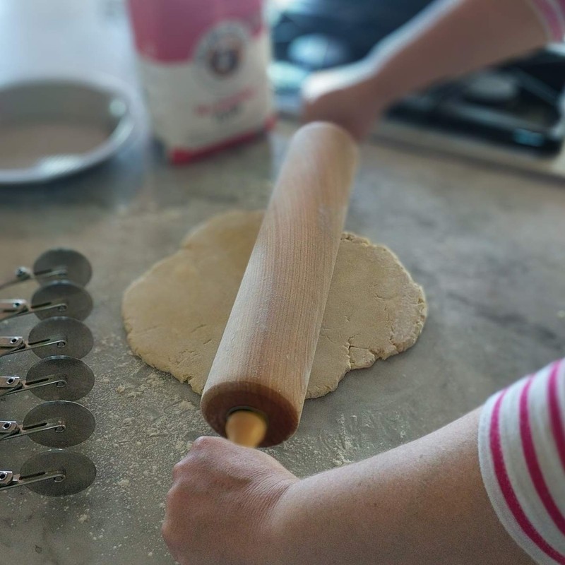 Ateco 15300 Professional Rolling Pin 15-Inch Barrel Made Of Solid Rock Maple gallery