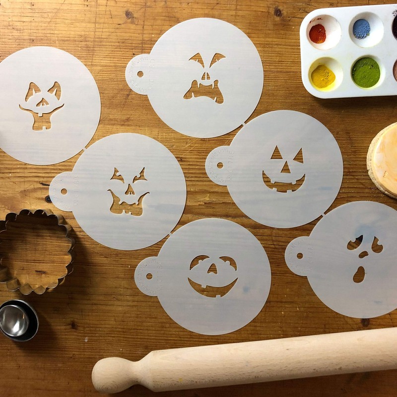 Pumpkin Halloween Faces Cake Stencils Beige Semi Transparent Decor Tool gallery