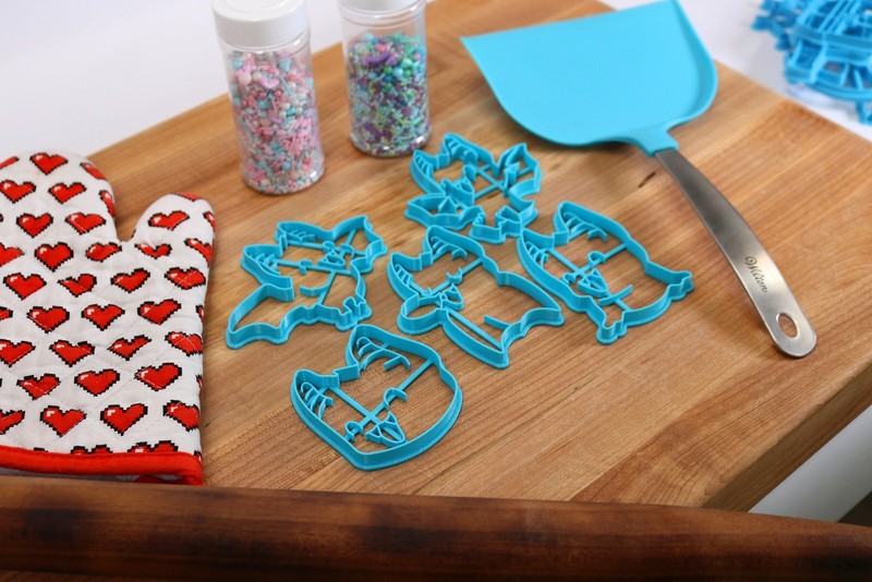 Cute Bat Cookie Cutters - Bat Head, Flying Bat, Happy Bat, Sitting Bat, Sleepy gallery