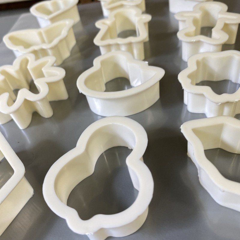 Cookie Cutter Set 12 Pc New Repackaged Crafter Shapes gallery