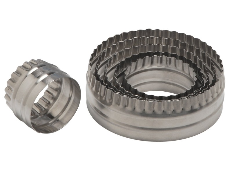 Ateco Double Sided Large Round Cutters In Graduated Sizes Edges Stainless Steel