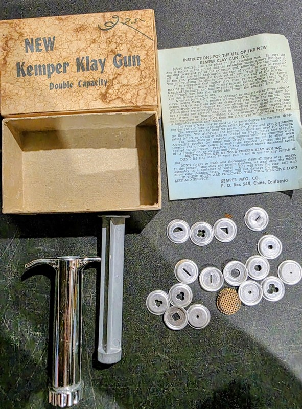 Vintage Kemper Tools Klay Gun Interchangeable Discs Shapes Clay Dough Extruder