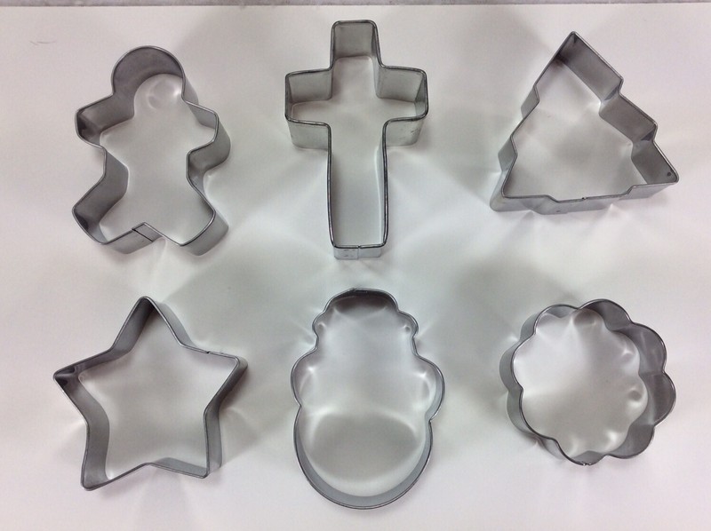 6 New 2- 2 1/2” Holiday Themed Cookie Cutters, 13
