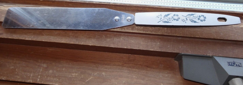 Vintage Stainless Steel Floral Cake Icing Spreader Spatula Blue Cornflower USA
